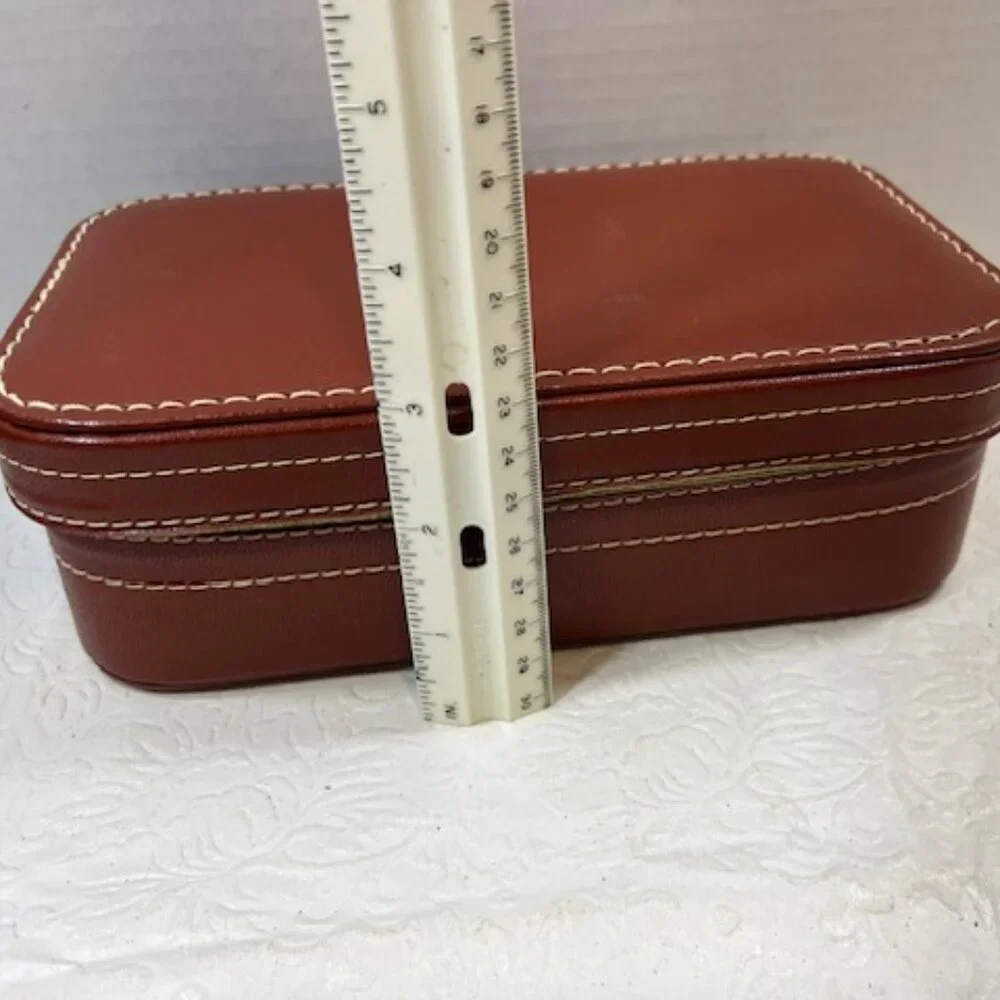 VTG Alfa Faux Leather Brown Toiletry Travel Accessory Zip Around Bag 8.5